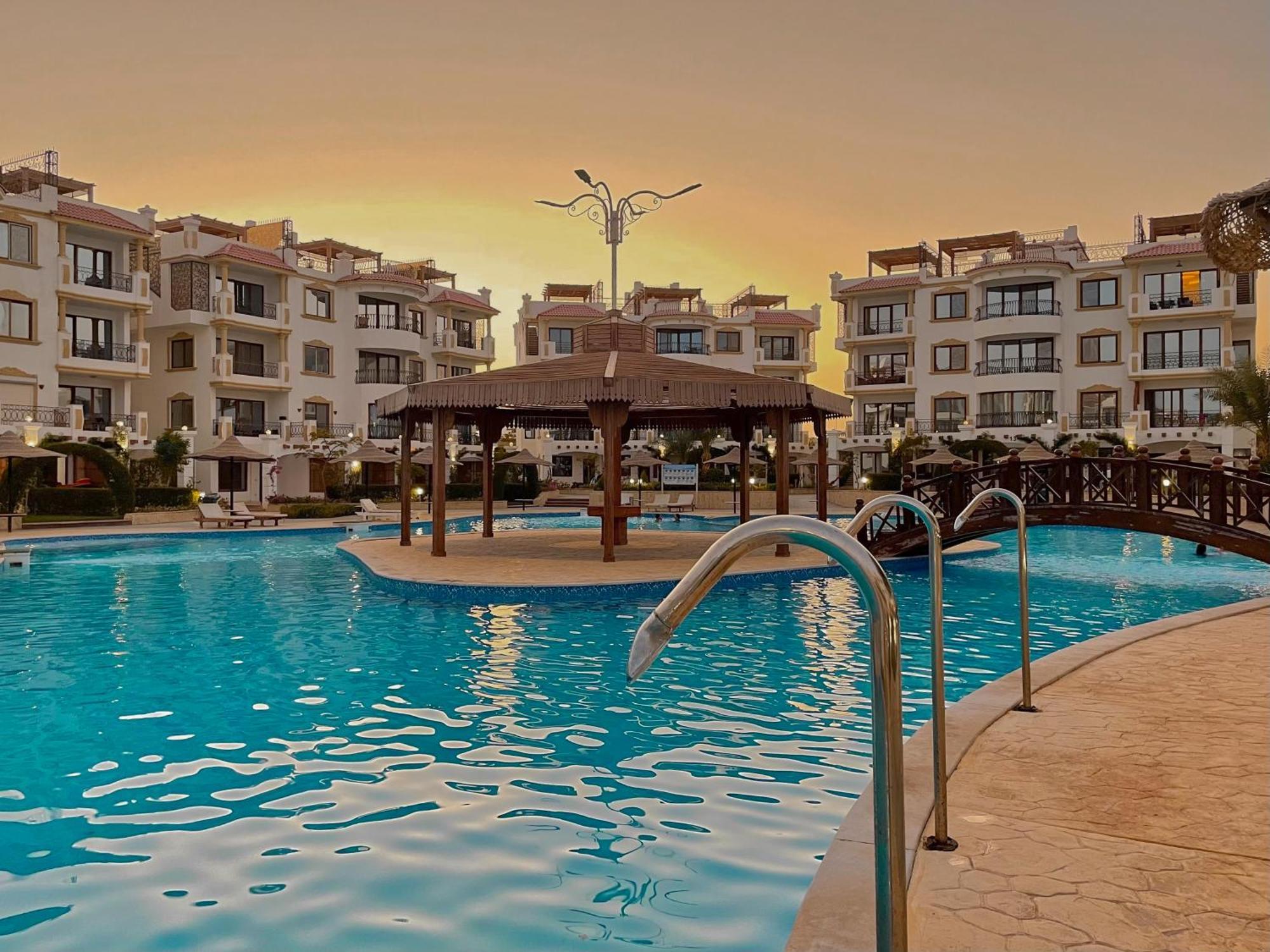Sharm Hills Aqua Park Resort Екстериор снимка